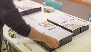 配膳がしやすく持ち運びに便利